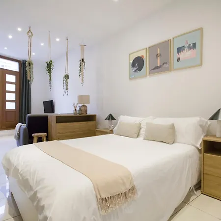 Apartament Puerta Del Camino 6 *