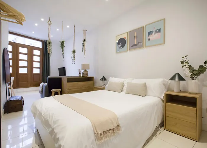 Apartament Puerta Del Camino 6 *