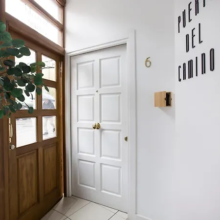 Apartmán Puerta Del Camino 6 *