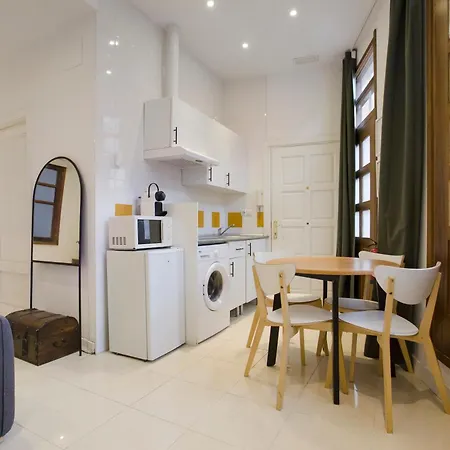 Apartament Puerta Del Camino 6 *